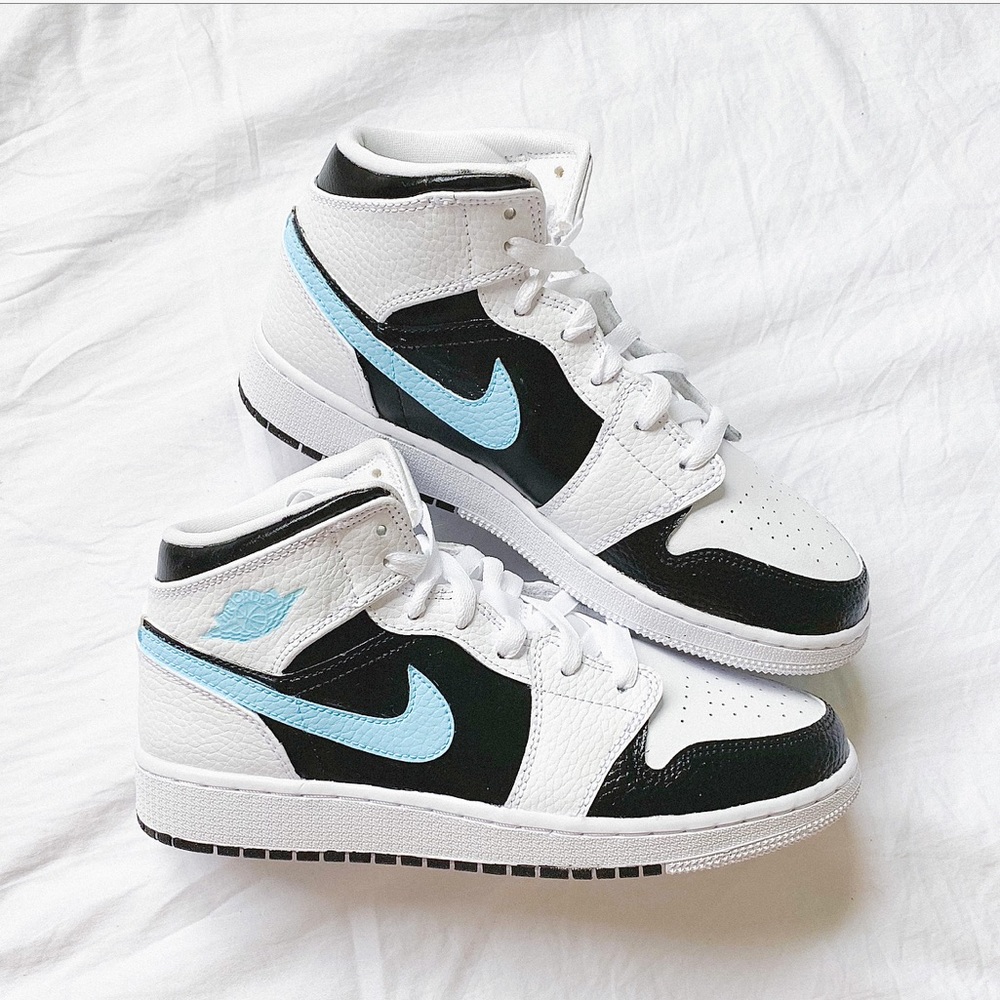 Nike custom air jordan 1 sneakers - Picture 1 of 1